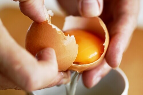Eating eggs regularly is healthy