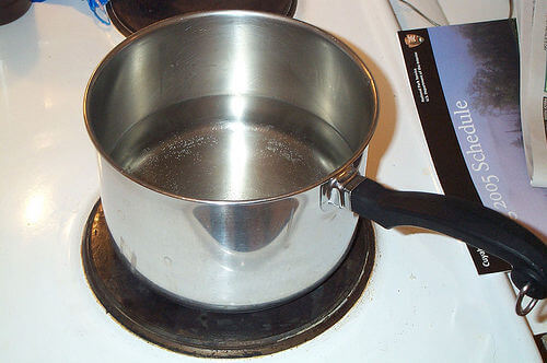 Gebruik azijn om pannen te reinigen