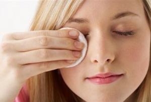 Zo maak je zelfgemaakte make-up remover