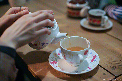 ontspannende infusies thee inschenken