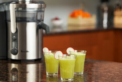 3 glazen selderij smoothie