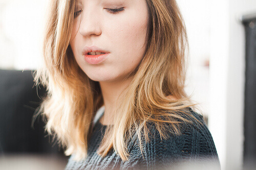 Vrouw met blond haar
