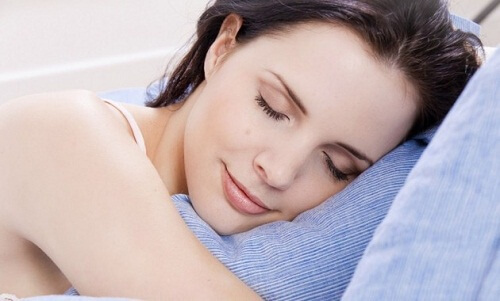 Slaap beter met een zelfgemaakte kussenspray