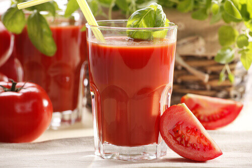 glas tomatensap