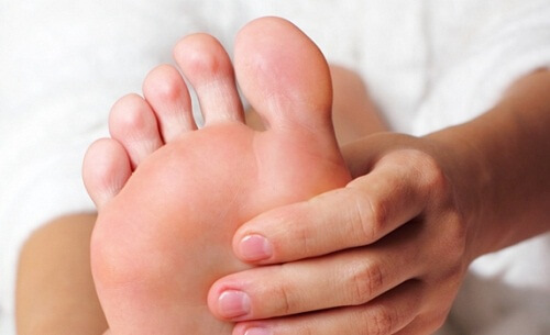 Tips om vermoeide voeten te verlichten