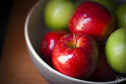 schaal met appels
