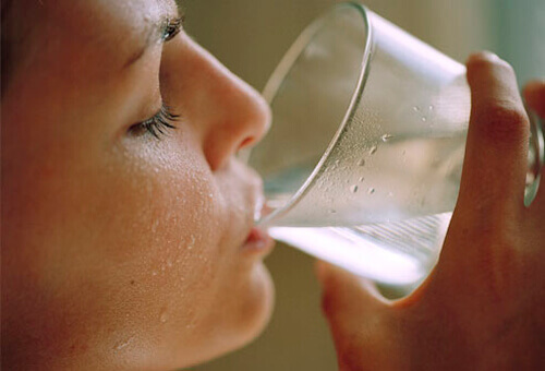 Koud Water Drinken