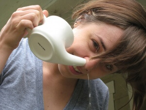 Spoelen met neti pot