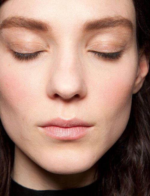 Make-up voor een Dunner Gezicht