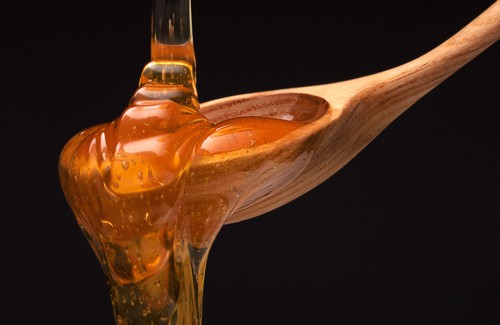 Zuivere honing of vervalste honing?