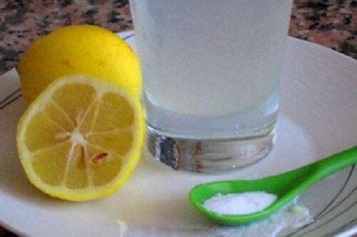 Je organen revitaliseren met baking soda en citroen