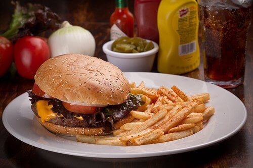 Hamburger en Friet