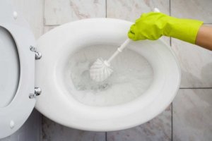 Milieuvriendelijk je badkamer reinigen