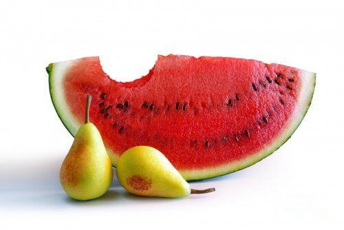 Watermeloen en peren