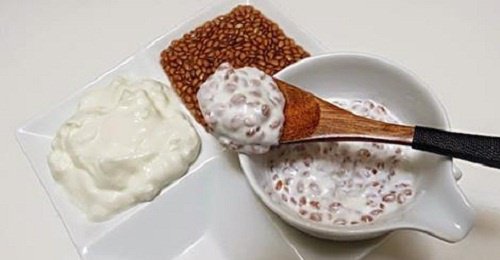 Yoghurt met lijnzaad