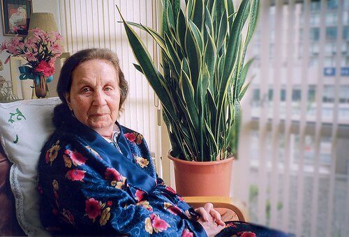 Het onvermogen om beslissingen te nemen kan een van de tekenen van Alzheimer zijn