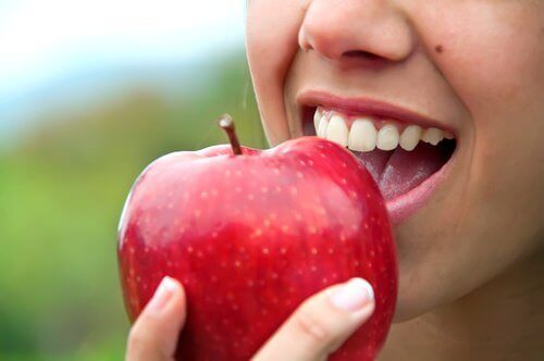 Moet je fruit eten na het eten?