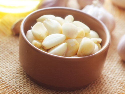 Ziektes voorkomen met knoflook