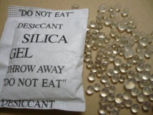 Elf manieren om zakjes silicagel te gebruiken
