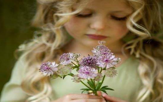 Meisje met Bloemen