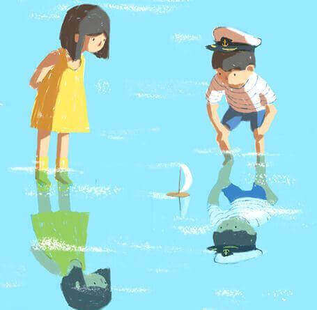 kinderen spelen in water