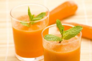 Acht onbekende voordelen van wortelsap
