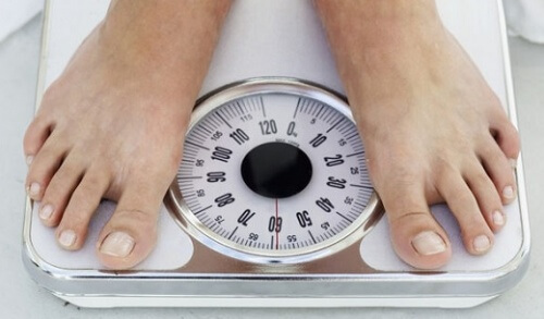 Gewichtstoename als je laat opblijft