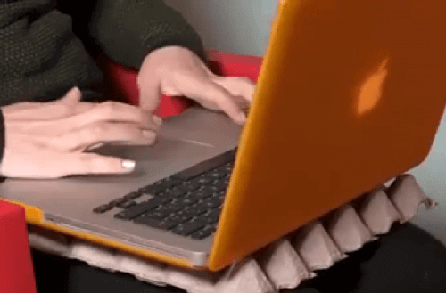 Eierdoos als Laptopstandaard