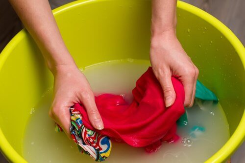 Kleding Spoelen