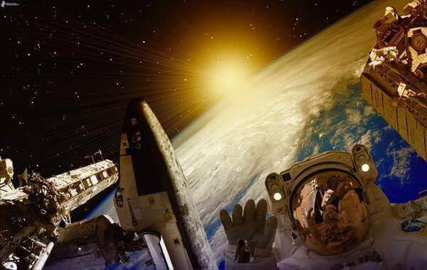 astronaut in de ruimte