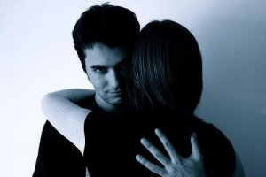 7 manieren hoe misbruikers anderen manipuleren