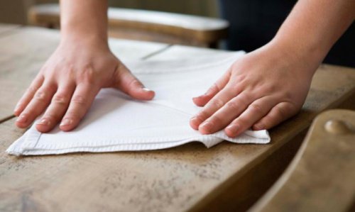 Reinig hout met amandelolie