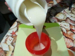 Maak zelf vloeibare wasmiddel en recycle je gebruikte keukenolie