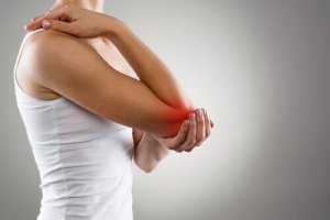 17 voedingsmiddelen om pijn en ontsteking bij artritis te voorkomen