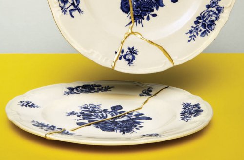 De kunst van het repareren van keramiek