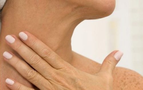 5 natuurlijke behandelingen tegen rimpels rond je hals