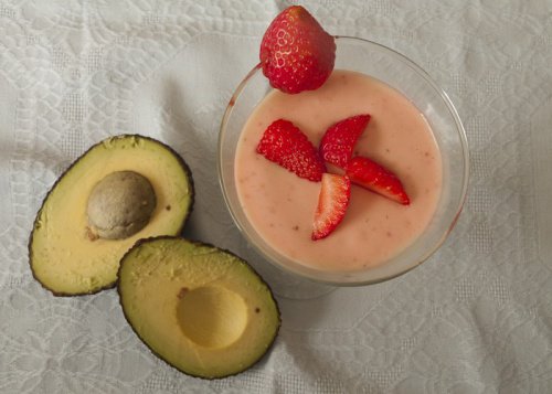 Avocado en aardbei als je aan fibromyalgie lijdt