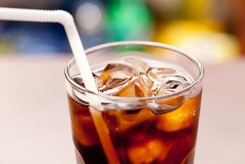 Cola