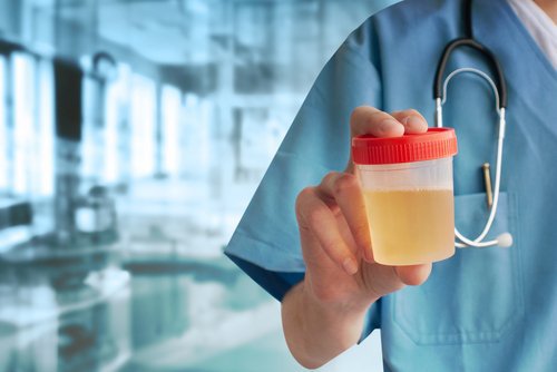 potje met gele urine