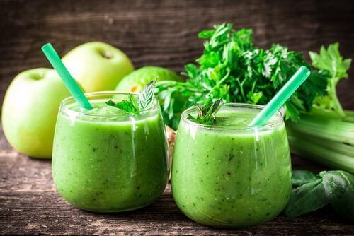 Volg een reinigingskuur van één maand met dit gezonde groene drankje!