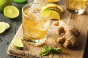 Ontdek de 5 voordelige effecten van gemberwater