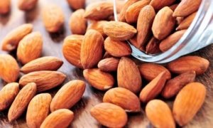 5 manieren om je huid te laten stralen met amandelen