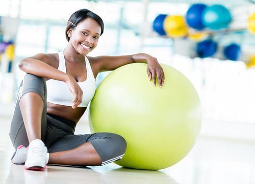 Thuis sporten met een bal