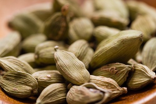 Behandel Depressie Op Natuurlijke Wijze Met Kardemom