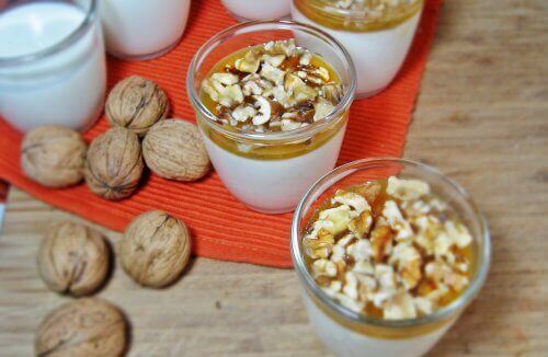 Yoghurt met walnoten en tarwekiemen