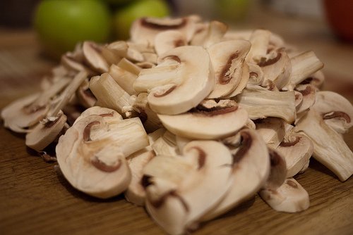 Schadelijke voeding zoals champignons
