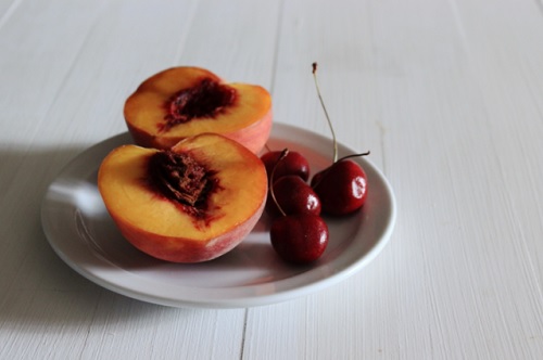 Een Perzik En Kersen Voor Smoothies Die Artritis Tegengaan