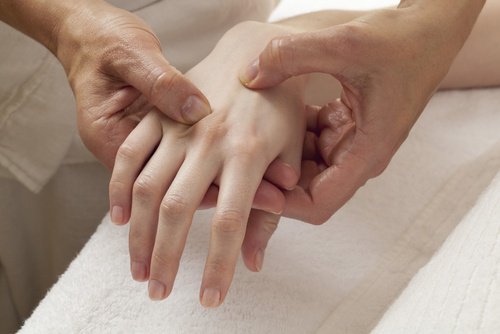 Verlies van botdichtheid bij vroegtijdige menopauze