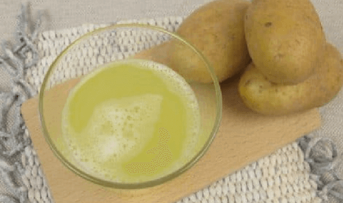 Aardappelsap is een van de remedies tegen gastritis