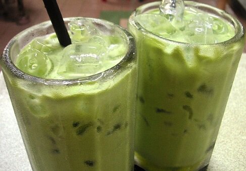 Cholesterolverlagende avocadosmoothies met limoen